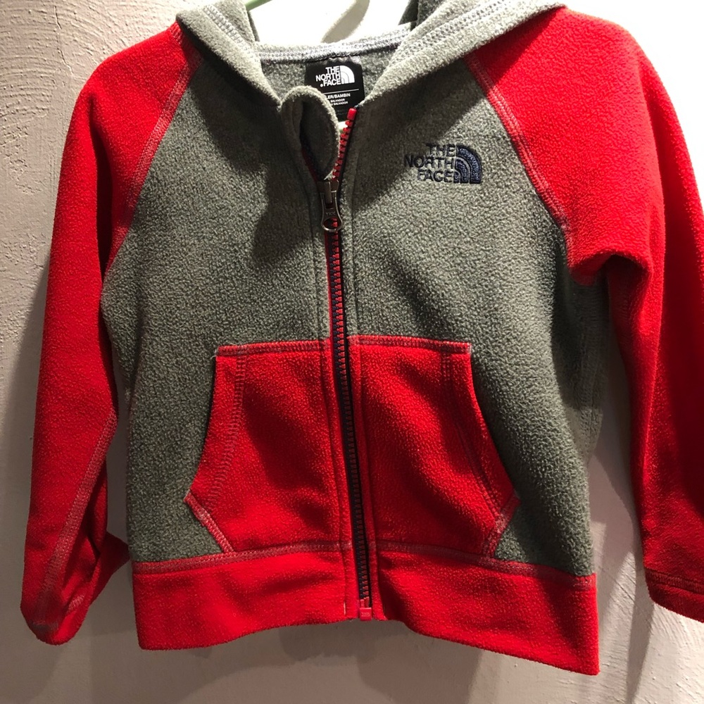 NORTHFACE LIGHT WEIGHT FLEECE COAT